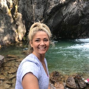 Meet your Posher, Kim